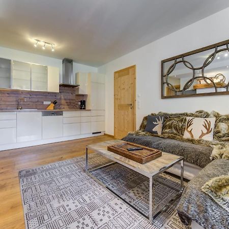 Dreany Apartment Right Next To The Cable Cars Hollersbach im Pinzgau Exteriör bild