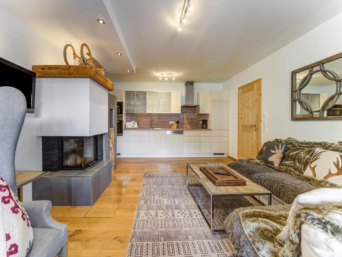 Dreany Apartment Right Next To The Cable Cars Hollersbach im Pinzgau Exteriör bild